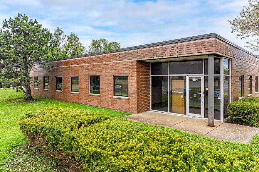 Primary Photo Of 101 Overland Dr, North Aurora Office For Sale