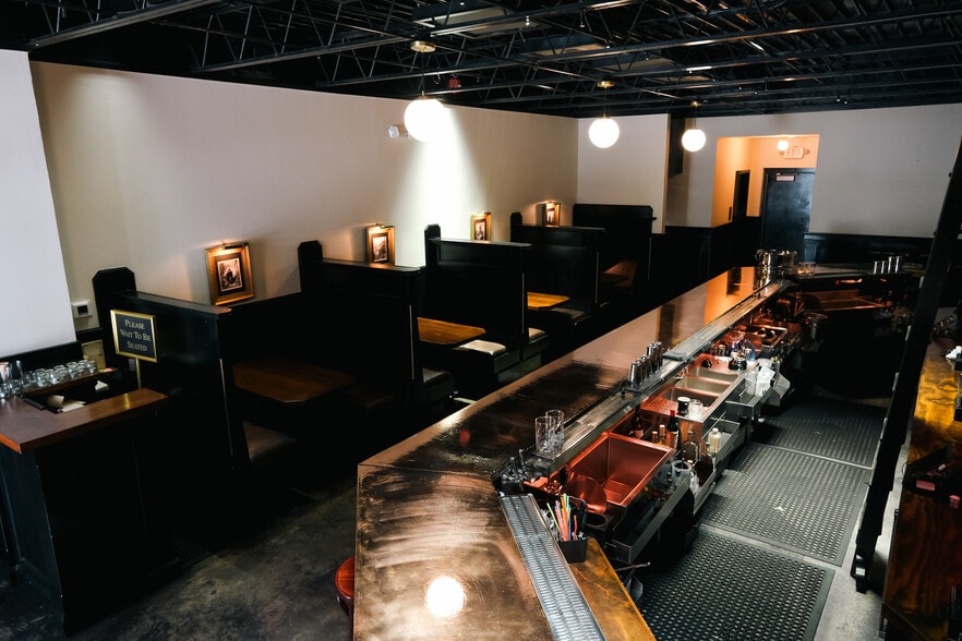 More Photos Of 220 E Coffee St, Greenville Restaurant For Lease