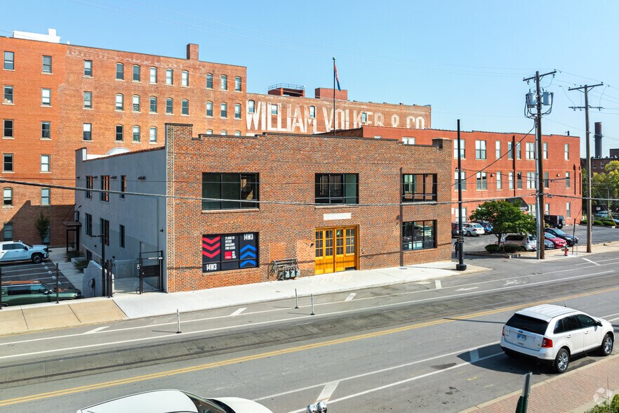 More Photos Of 14 W 3rd St, Kansas City Office For Lease