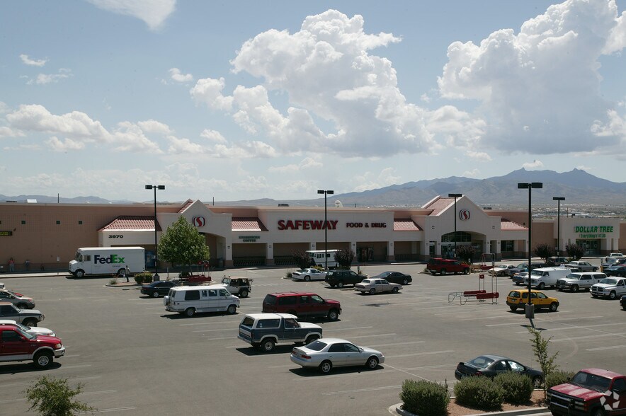 More Photos Of 3900 E Stockton Hill Rd, Kingman General Retail For Lease