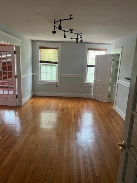 More Photos Of 1102 N Main St, High Point Storefront For Lease