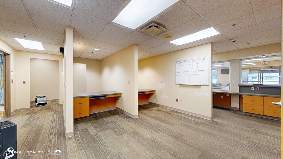 More Photos Of 1362 S Main St, Ellijay Hospital For Lease