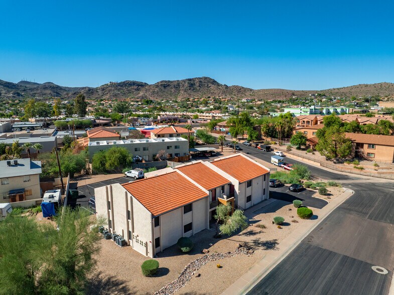 More Photos Of 10644 N 15th Way, Phoenix Apartments For Sale