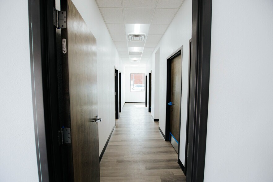 More Photos Of 160 Alto Mesa dr, El Paso Healthcare For Lease