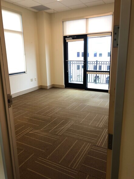 More Photos Of 113-123 S Monroe St, Tallahassee Office For Lease