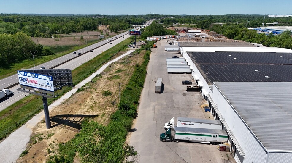 More Photos Of 820-830 Flora Ave, Akron Warehouse For Lease