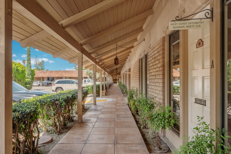 More Photos Of 13362 Newport Ave, Tustin Unknown For Lease