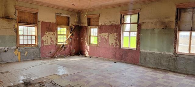 More Photos Of 3071 Worth Rd, Standish Schools For Sale