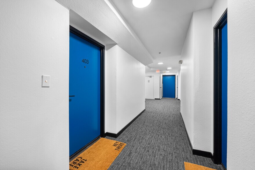 More Photos Of 1400 Venice Blvd, Venice Apartments For Sale
