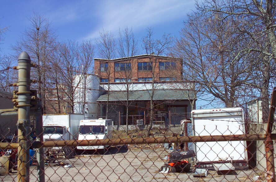 More Photos Of 117-119 N Main St, Brockton Office For Sale