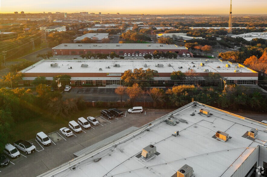 More Photos Of 12460 Network Blvd, San Antonio Research And Development For Lease
