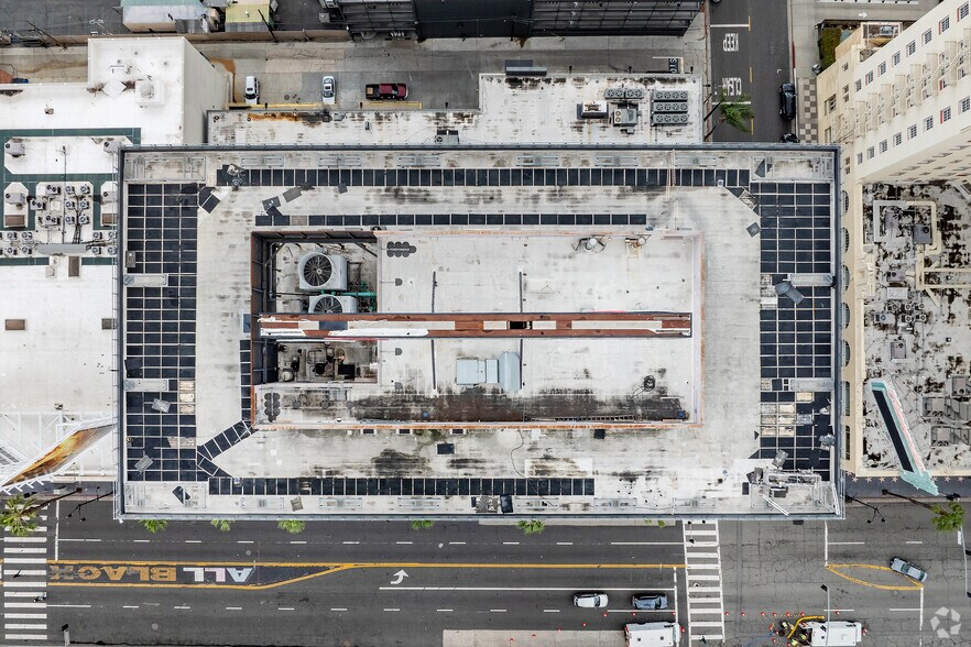 More Photos Of 6922 Hollywood Blvd, Los Angeles Office For Lease