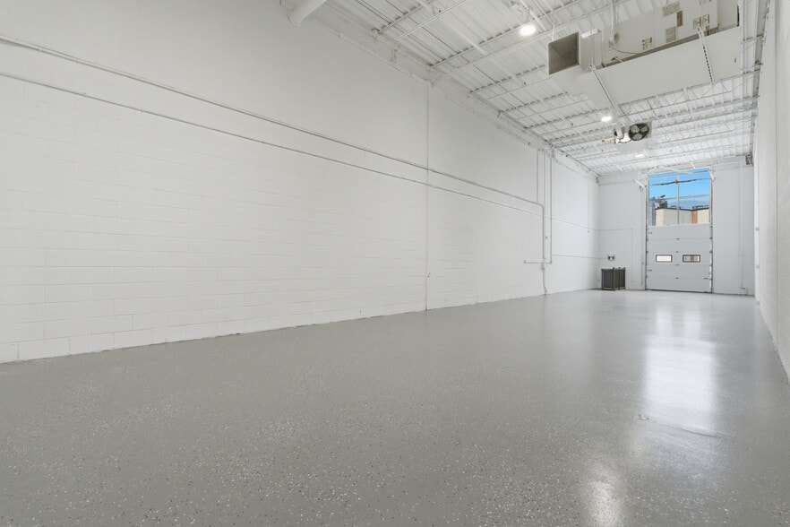 More Photos Of 397 Humberline Dr, Toronto Warehouse For Sale