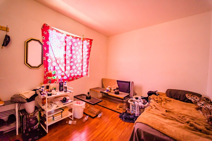 More Photos Of 9208 Harness St, Spring Valley Apartments For Sale