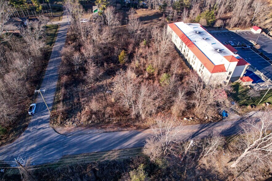 More Photos Of 37 Crowell Rd, Asheville Land For Sale