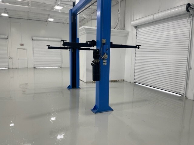 More Photos Of 5629 Star Ln, Houston Service For Lease