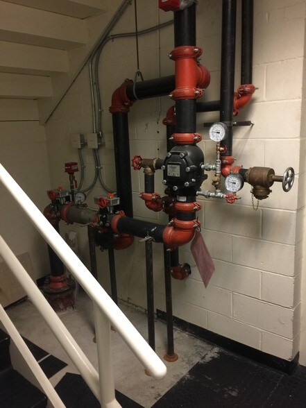 More Photos Of 225 Boston St, Lynn Medical For Lease
