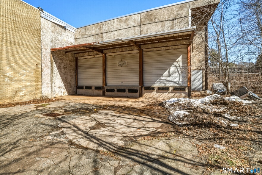 More Photos Of 1930 Silas Deane Hwy, Rocky Hill Freestanding For Sale