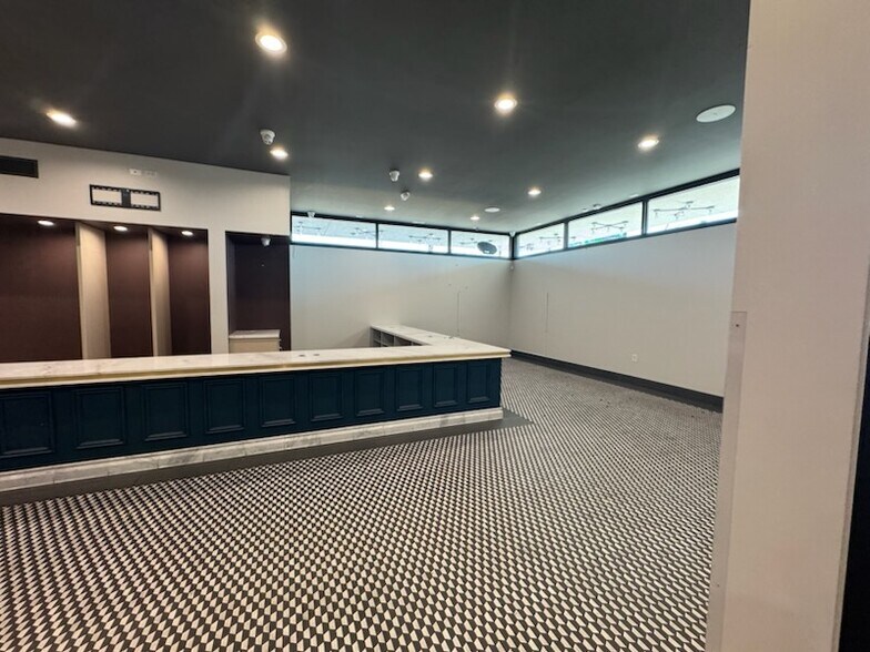 More Photos Of 1600-1616 S Las Vegas Blvd, Las Vegas General Retail For Lease
