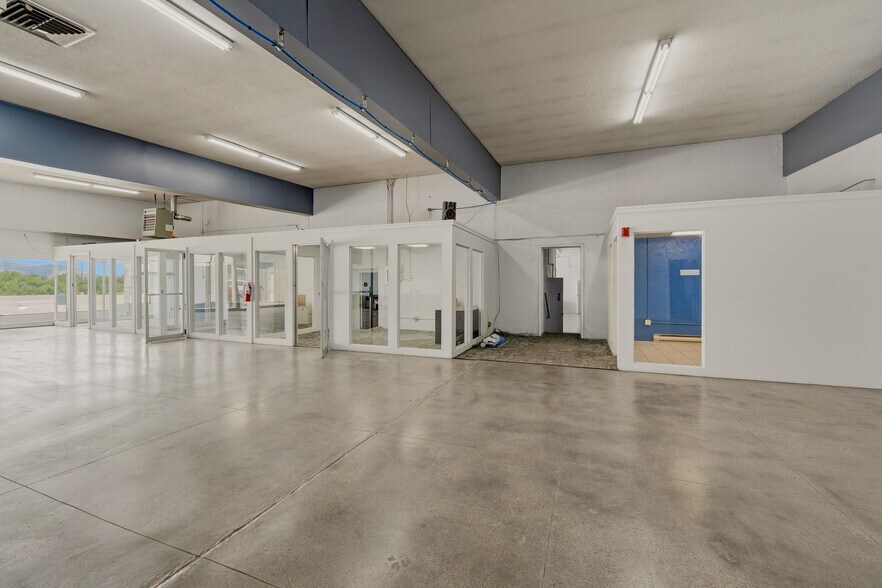 More Photos Of 422-426 E Main St, Trinidad Auto Dealership For Sale