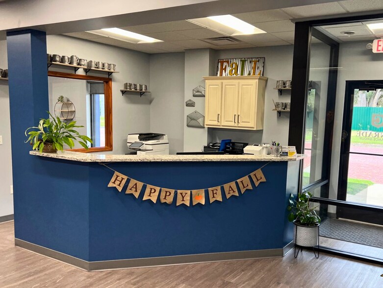 More Photos Of 130 E 4th St, Newton Freestanding For Lease