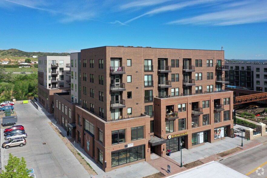 More Photos Of 115 wilcox St, Castle Rock Apartments For Lease