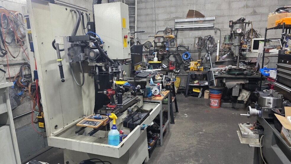 More Photos Of 6415 S State St, Chicago Warehouse For Sale