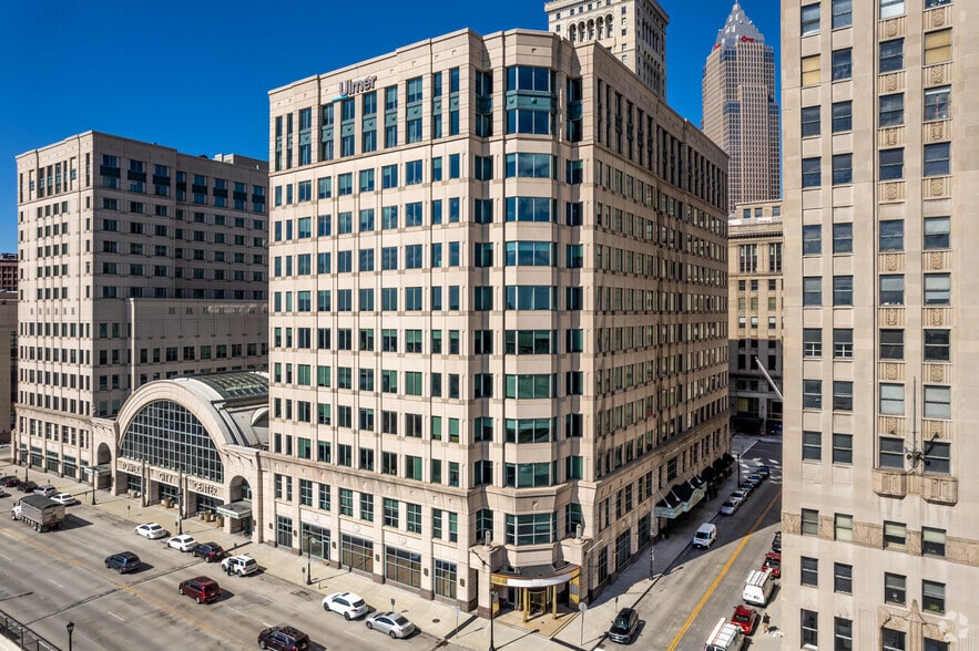 Primary Photo Of 1660 W 2nd St, Cleveland Office For Lease