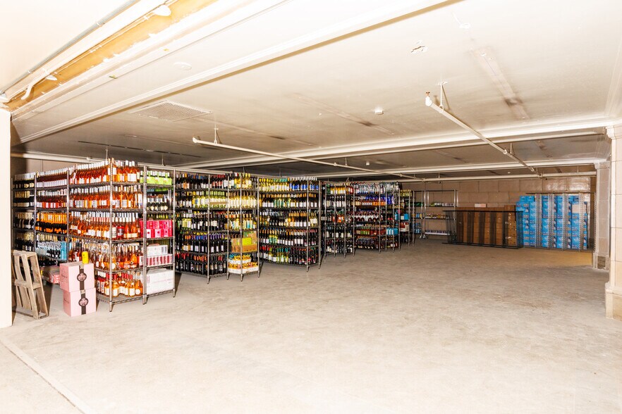 More Photos Of 417 S Hill St, Los Angeles Office For Sale