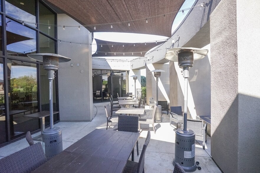 More Photos Of 200 W River Rd, Ripon General Retail For Lease