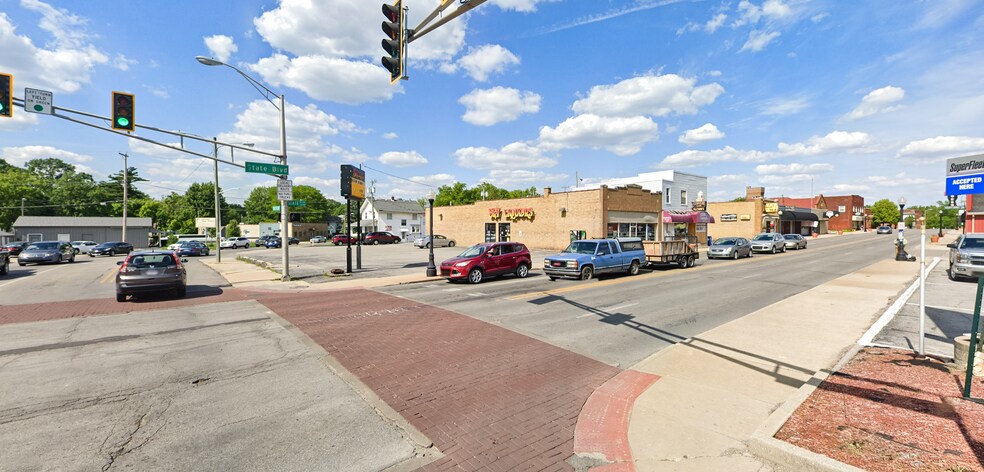 More Photos Of 1205 E State Blvd, Fort Wayne Flex For Sale