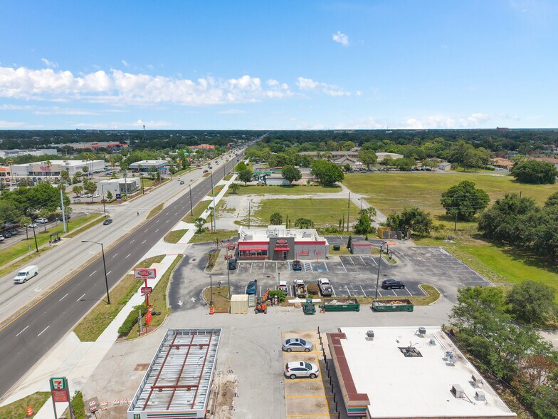 More Photos Of 3250 W Vine St, Kissimmee General Retail For Sale