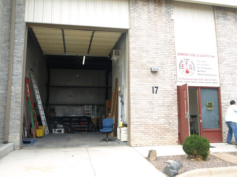 More Photos Of 10475 Irma Dr, Northglenn Manufacturing For Sale
