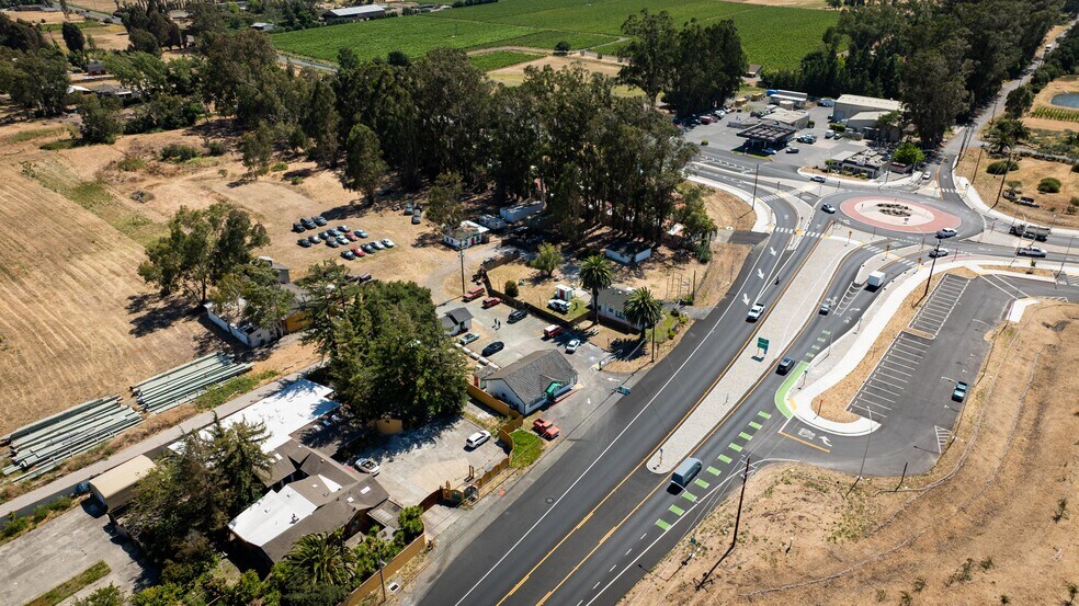 More Photos Of 15 Fremont Dr, Sonoma Freestanding For Sale