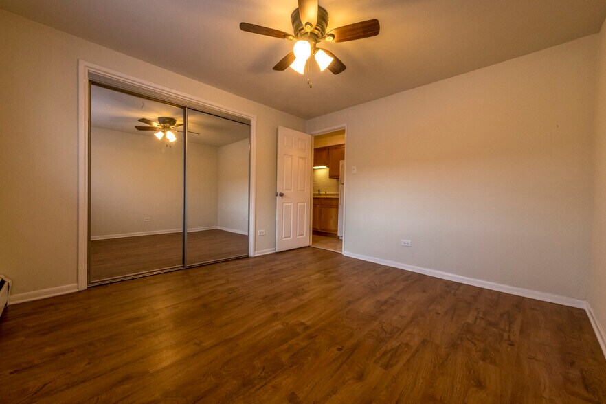 More Photos Of 949-953 E 86th St, Chicago Apartments For Sale