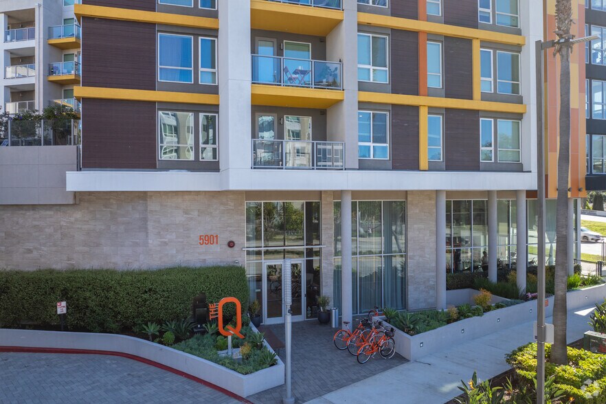 More Photos Of 5901-5921 Center Dr, Los Angeles Apartments For Lease