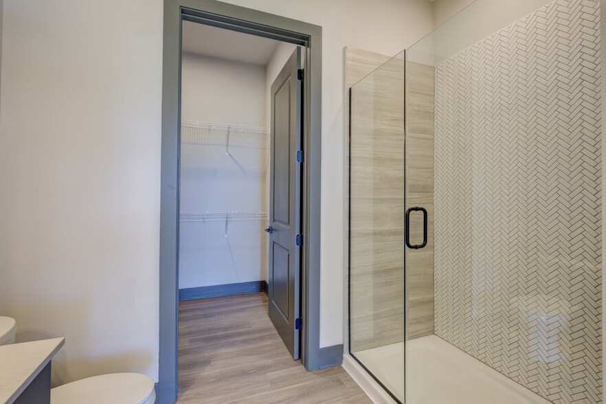 More Photos Of 352 S Walker St, Cary Apartments For Lease