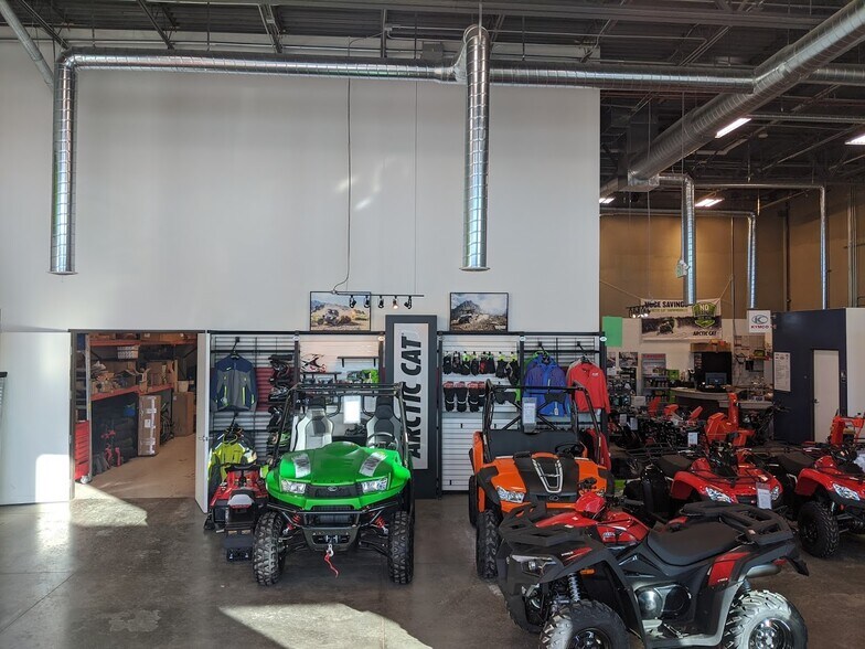 More Photos Of 15690 Parkerhouse Rd, Parker Light Distribution For Lease