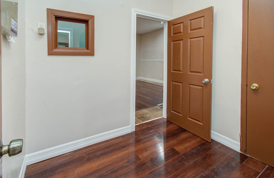 More Photos Of 11411 Homestead Rd, Houston Religious Facility For Sale