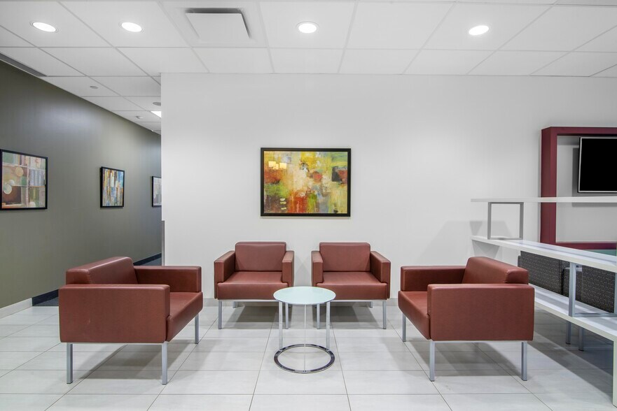 More Photos Of 88 Queens Quay W, Toronto Coworking Space