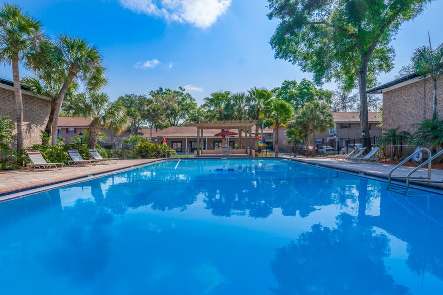 More Photos Of 7011 San Ramon Pl, Tampa Apartments For Sale
