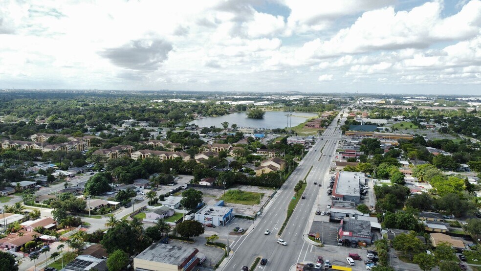 More Photos Of 1400-1406 NW 119th St, Miami Freestanding For Sale