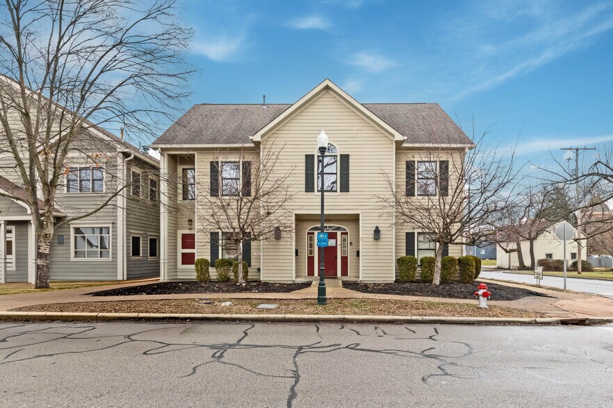 Primary Photo Of 132 N High St, Gahanna Office For Sale