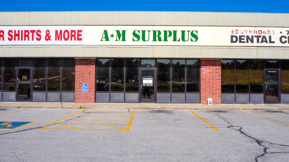 Primary Photo Of 708 Fort Crook Rd N, Bellevue Showroom For Lease