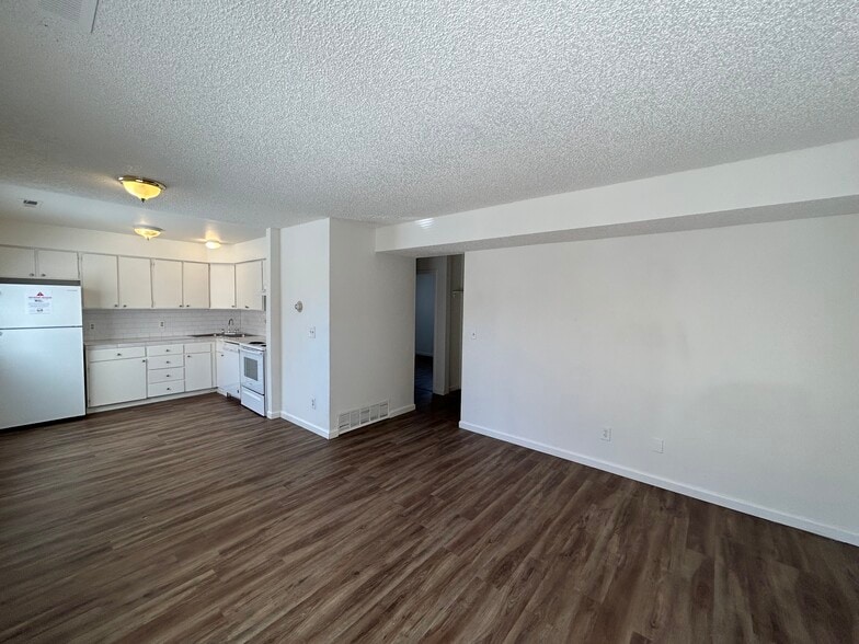 More Photos Of 3596 Gypsum Rd, Reno Apartments For Sale