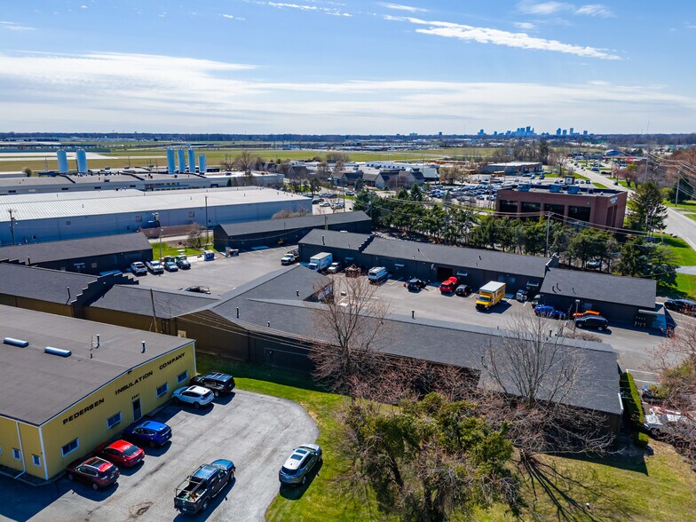 More Photos Of 2897-2899 Johnstown Rd, Columbus Warehouse For Sale