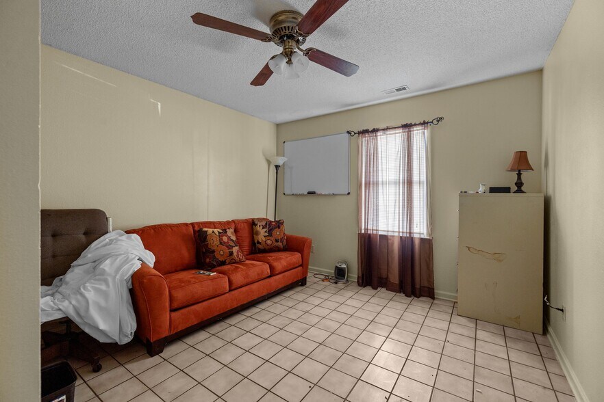 More Photos Of 405 Cherokee St, Kings Mountain Religious Facility For Sale