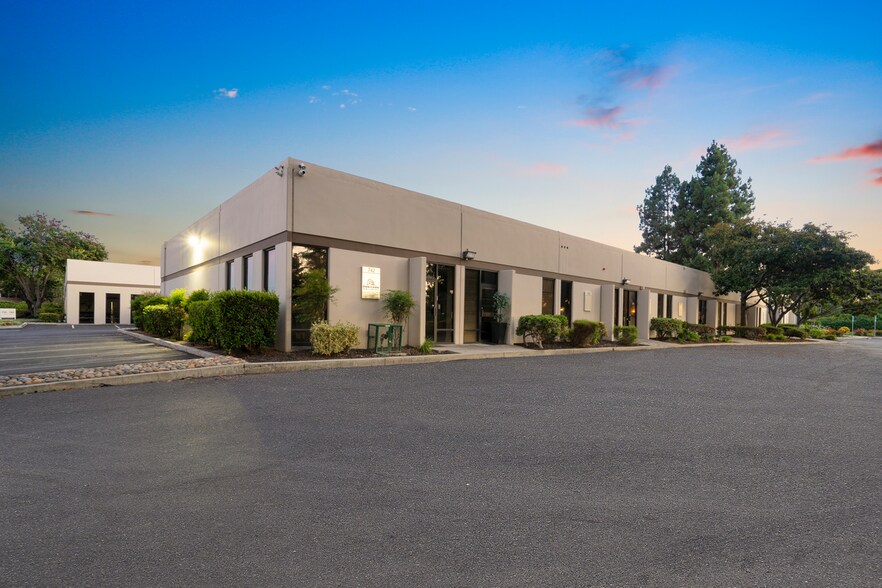 More Photos Of 720-742 Charcot Ave, San Jose Unknown For Lease