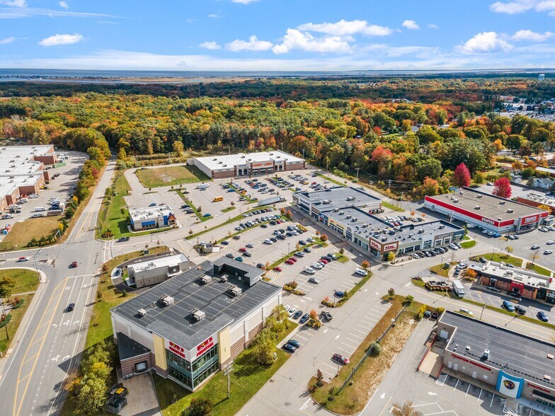 More Photos Of Lafayette Rd, Seabrook Land For Lease