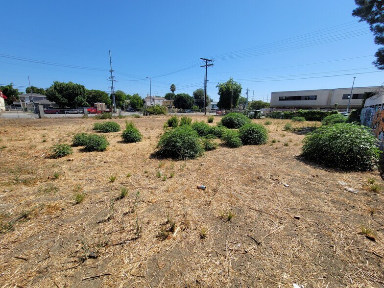 More Photos Of 7005 Woodley Ave, Van Nuys Land For Sale